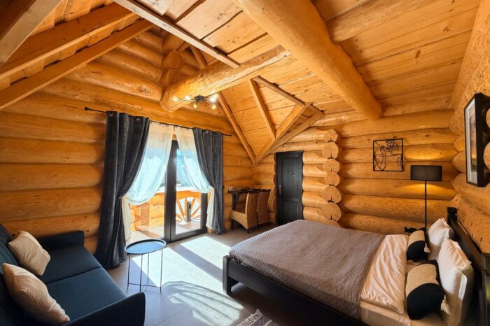 camera king cu balcon bucovina cazare pensiune